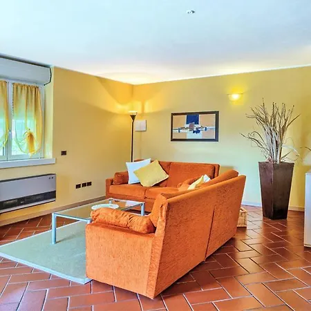 Apartment Olive Ferienwohnung Mit Garten Vercana